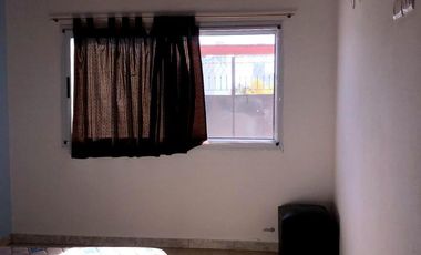 Casa en venta - 3 dormitorios 1 baño - Cocheras - 376mts2 - Villa Parque Sicardi