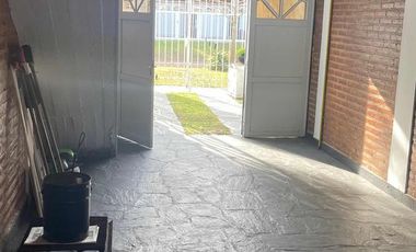 Triplex en venta - 3 Dormitorios 2 Baños - Cochera - 100Mts2 - San Bernardo del Tuyú