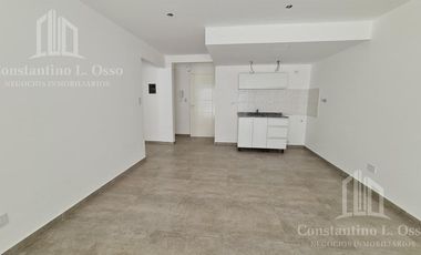 Departamento 2 ambientes con amplio patio -planta baja  - Temperley