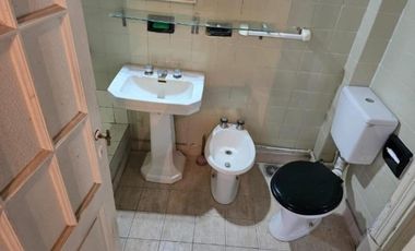 PH en alquiler - 2 Dormitorios 1 Baño - La Plata