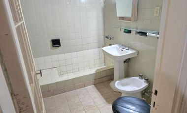 PH en alquiler - 2 Dormitorios 1 Baño - La Plata