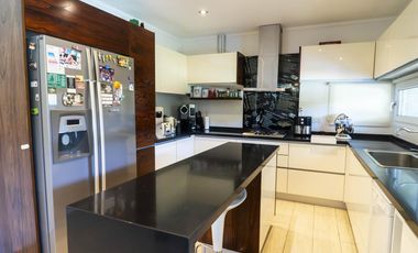 Casa en venta en la Lomada de Pilar, Pilar - 4 Ambientes