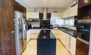 Casa en venta en la Lomada de Pilar, Pilar - 4 Ambientes