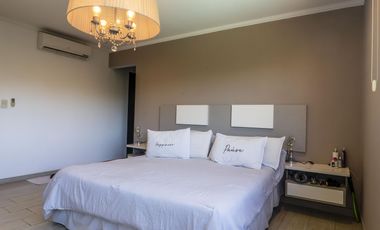 Casa en venta en la Lomada de Pilar, Pilar - 4 Ambientes