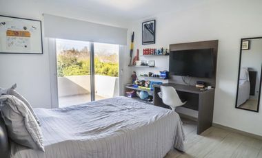 Casa en venta en la Lomada de Pilar, Pilar - 4 Ambientes