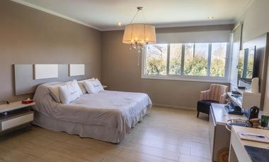 Casa en venta en la Lomada de Pilar, Pilar - 4 Ambientes