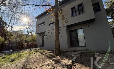 Dúplex en bloque a la venta - Olmos, Etcheverry