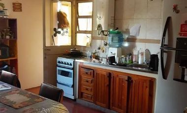 Departamento en venta - 3 dormitorios 1 baño - 85mts2 - Ensenada