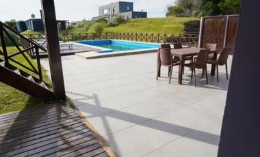 Casa en venta - 4 Dormitorios 7 Baños - Pinamar