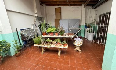 CASA DE 3 AMBIENTES VENTA EN Coronel Warnes  1542 (LANUS OESTE)