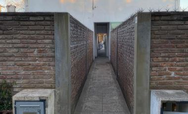 Dúplex en venta - 2 dormitorios 1 baño - 123.57mts2 - La Plata