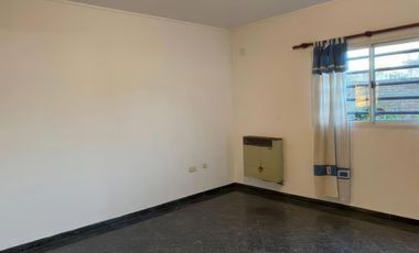 Dúplex en venta - 2 dormitorios 1 baño - 123.57mts2 - La Plata