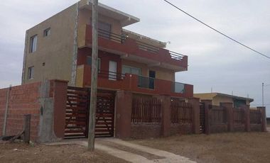 Edificio en venta de 5 dormitorios-7baños -800mts2 totales- San Clemente Del Tuyu