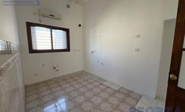 Alquiler Casa Uso Profesional y Comercial!!!