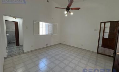 Alquiler Casa Uso Profesional y Comercial!!!