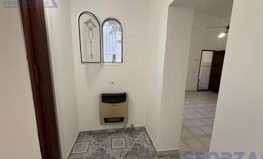 Alquiler Casa Uso Profesional y Comercial!!!