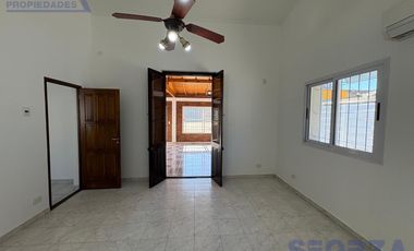 Alquiler Casa Uso Profesional y Comercial!!!