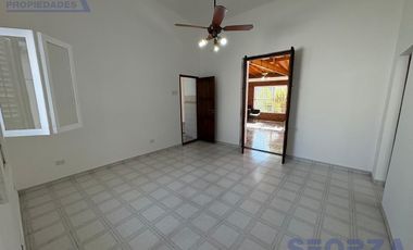 Alquiler Casa Uso Profesional y Comercial!!!