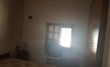 Casa en venta 2 dormitorios 1 baño 120mts2- Juan Maria Gutierrez