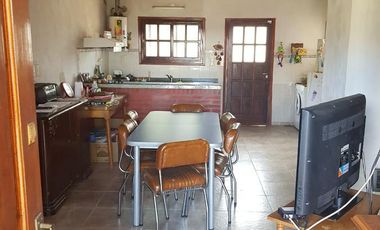 Casa en venta 2 dormitorios 1 baño 120mts2- Juan Maria Gutierrez