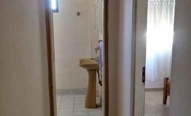 Casa en venta - 2 Dormitorios 1 Baño - 50Mts2 - Mar del Tuyú