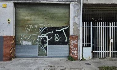 Depósito en venta - 2 Ambientes - 190Mts2 - Villa Maipu