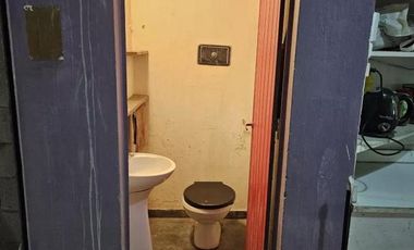 Depósito en venta - 2 Ambientes - 190Mts2 - Villa Maipu