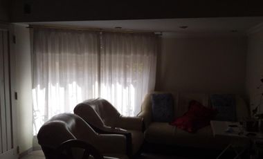 Casas en venta - 4 Dormitorios 3 Baños 1 Cochera 1 Local - Gonzalez Catan, La Matanza