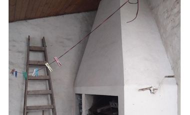 Casas en venta - 4 Dormitorios 3 Baños 1 Cochera 1 Local - Gonzalez Catan, La Matanza