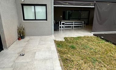 Casa en venta - 3 Dormitorios 3 Baños - Ibarlucea