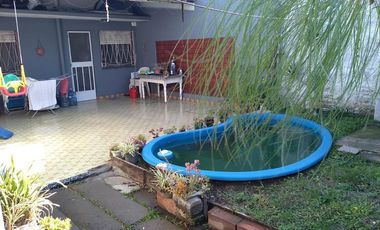 PH en venta - 3 dormitorios 1 baño - 148mts2 - Quilmes