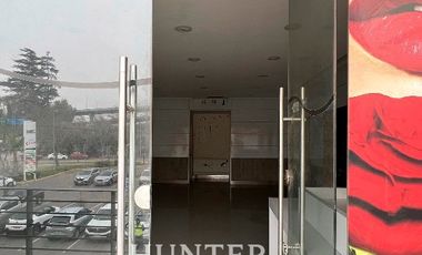 Local Comercial en Arriendo en Avenida del Parque
