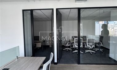 Oficina en Arriendo en 161