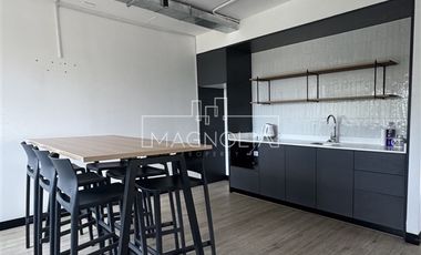 Oficina en Arriendo en 161