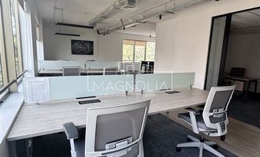 Oficina en Arriendo en 161