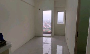 FR Apartemen Puncak Dharmahusada tower B lantai 26,studio,dekat Mall