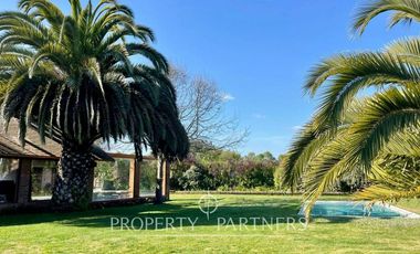 Hermosa Casa en ubicación privilegiada, futuro sector comercial.