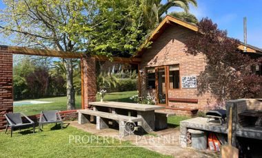 Hermosa Casa en ubicación privilegiada, futuro sector comercial.