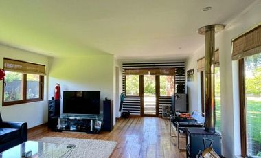 Hermosa Casa en ubicación privilegiada, futuro sector comercial.