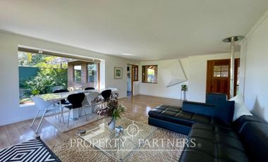 Hermosa Casa en ubicación privilegiada, futuro sector comercial.