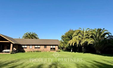 Hermosa Casa en ubicación privilegiada, futuro sector comercial.