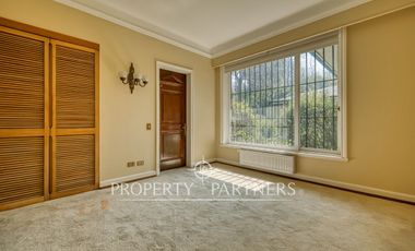 Extraordinaria casa en espectacular terreno