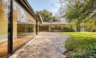 Extraordinaria casa en espectacular terreno