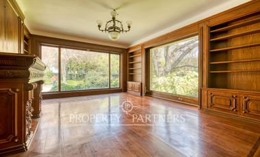 Extraordinaria casa en espectacular terreno