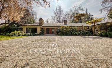 Extraordinaria casa en espectacular terreno