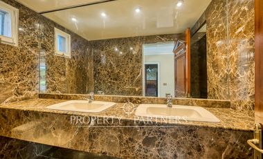 Extraordinaria casa en espectacular terreno