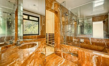 Extraordinaria casa en espectacular terreno