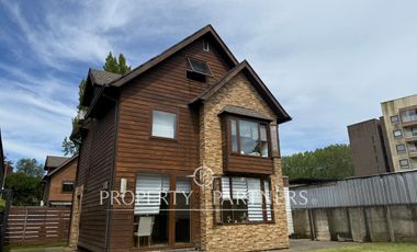 Casa en Condominio Los Arrayanes, Isla Teja