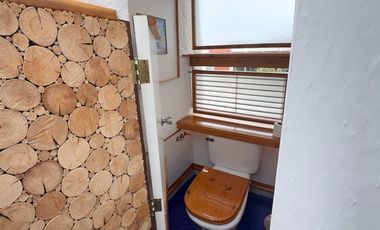 Casa en venta con piscina - Cumbayá Reservorio de agua