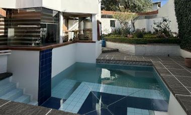 Casa en venta con piscina - Cumbayá Reservorio de agua